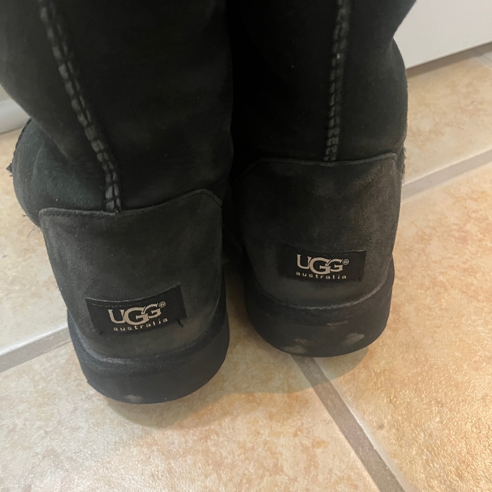 UGG Classic Tall II Boot - Picture 4 of 7